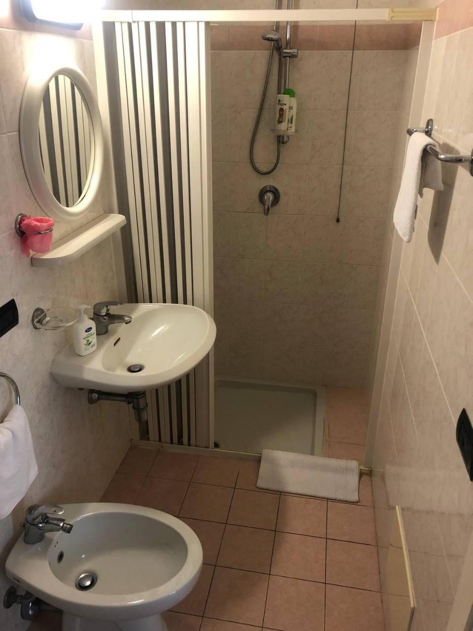 Be Me Hotel Helvetia Tabiano Terme Eksteriør billede