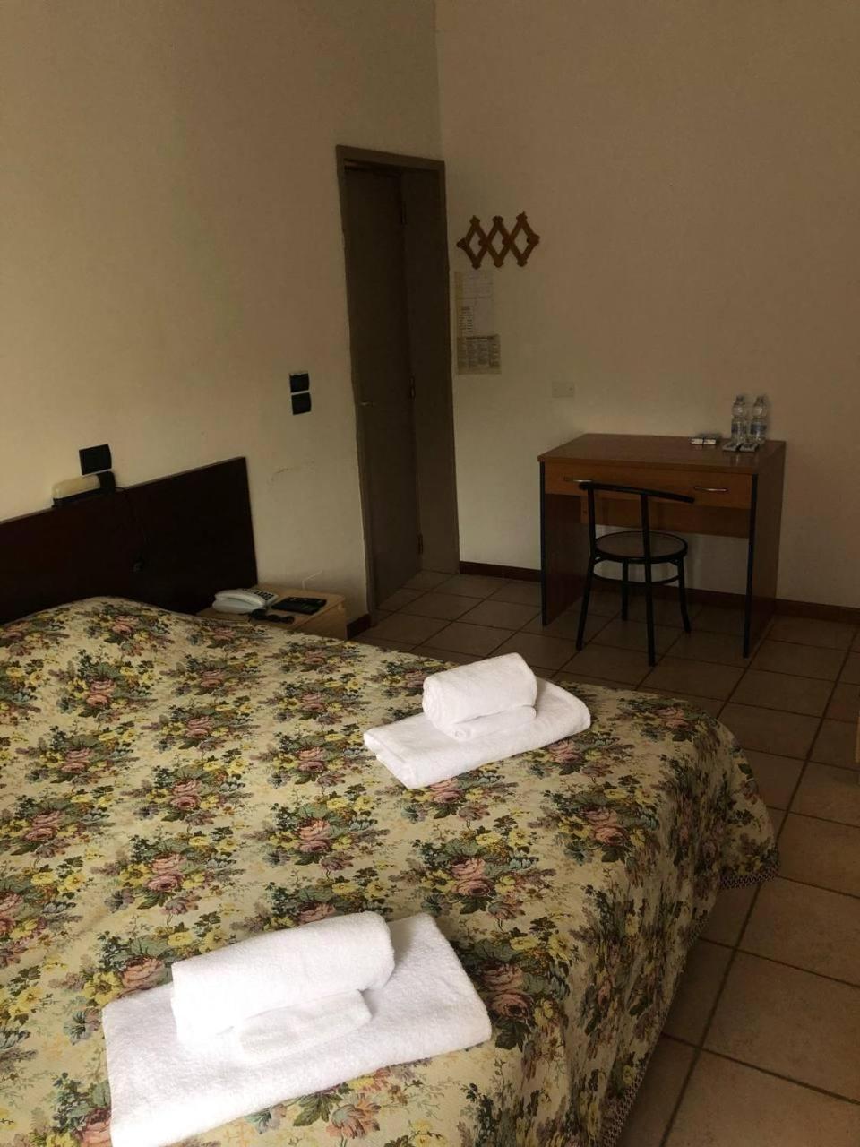 Be Me Hotel Helvetia Tabiano Terme Eksteriør billede
