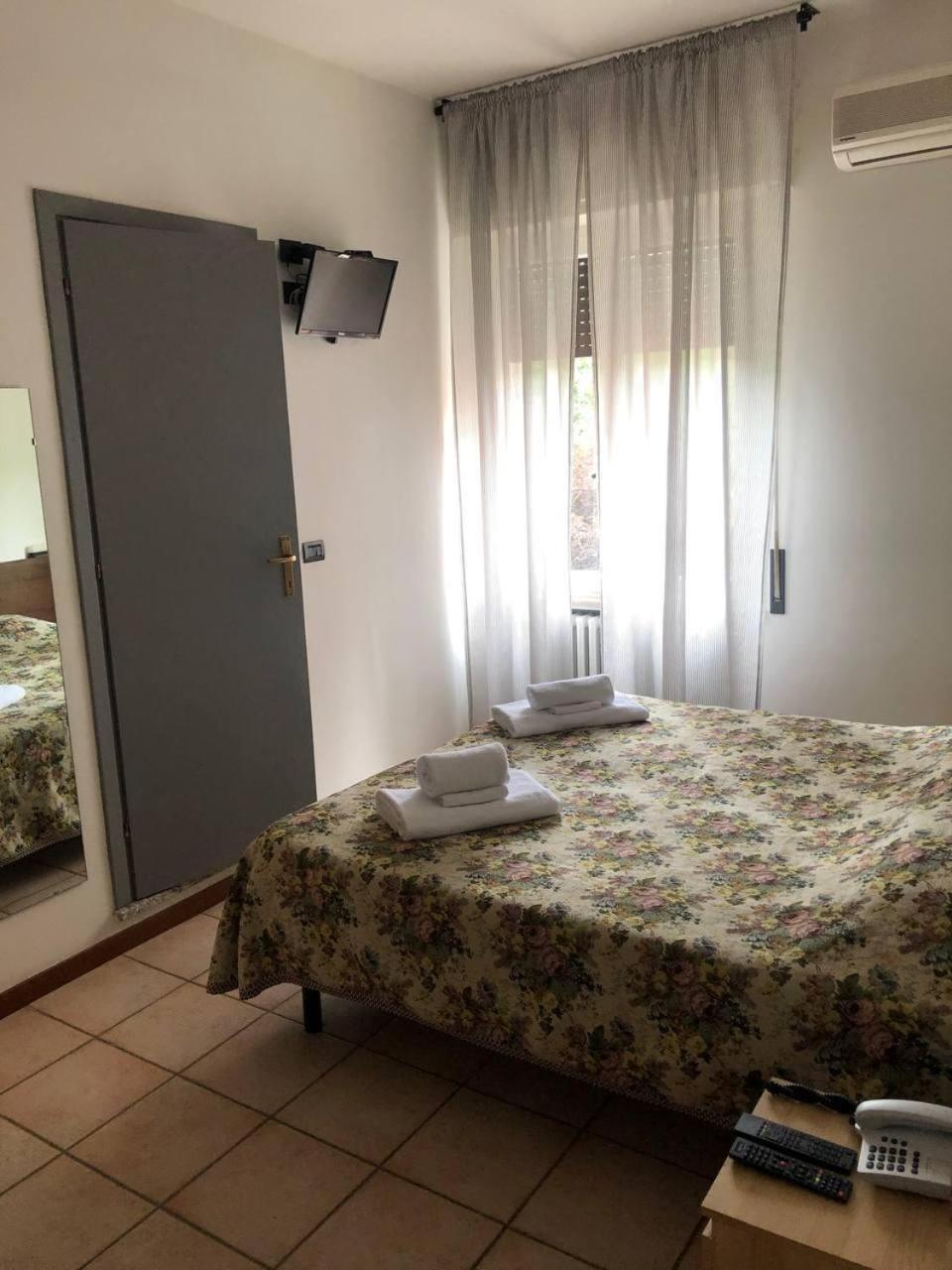 Be Me Hotel Helvetia Tabiano Terme Eksteriør billede