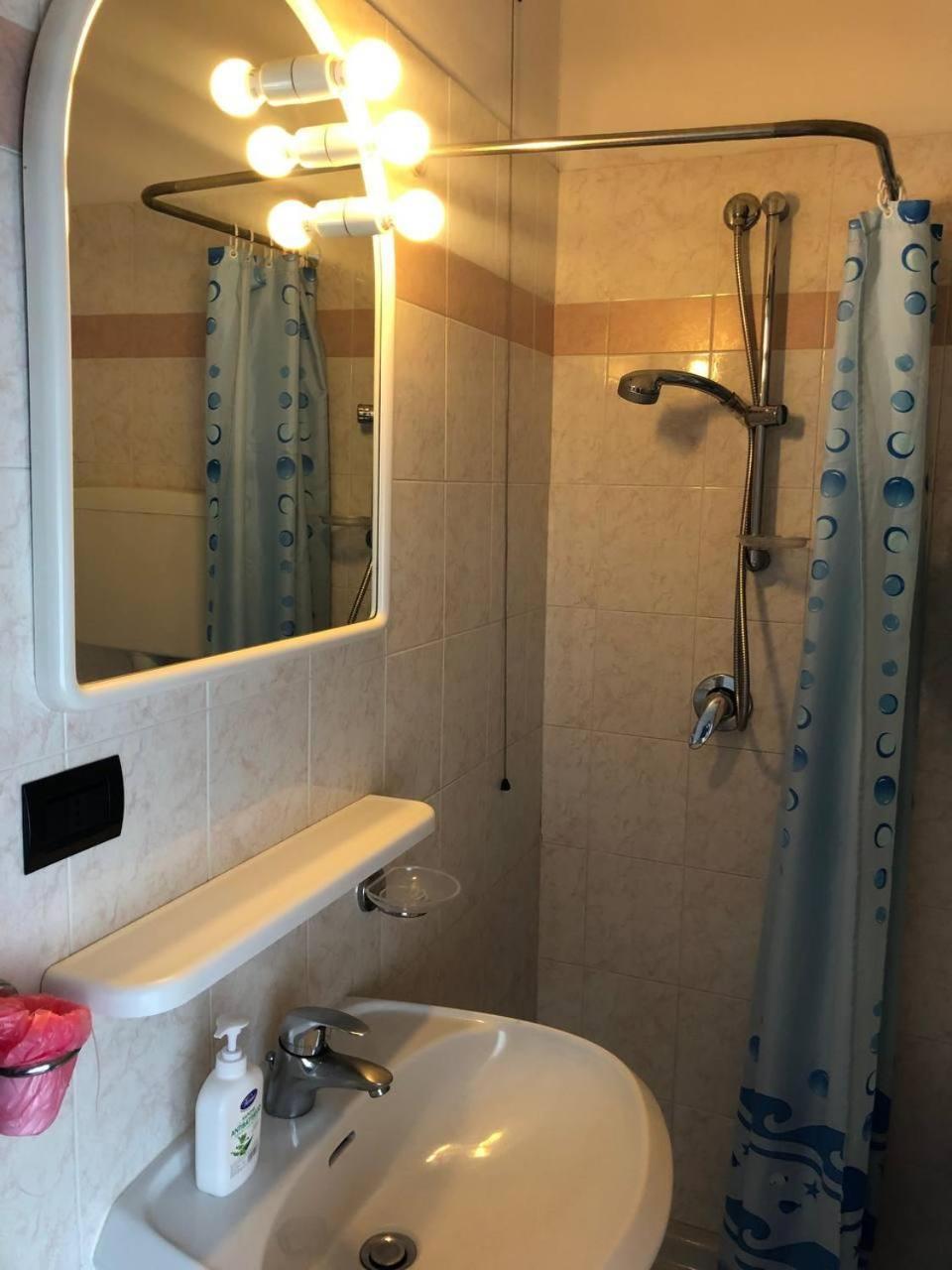 Be Me Hotel Helvetia Tabiano Terme Eksteriør billede