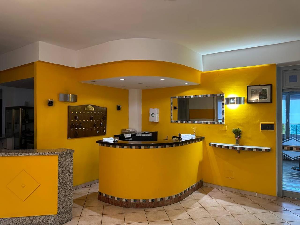 Be Me Hotel Helvetia Tabiano Terme Eksteriør billede